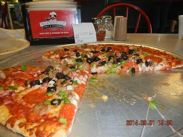 Woodstone Meadows Deli & Pizzeria