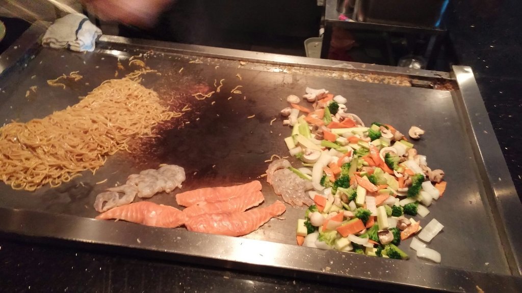 Kanji Steakhouse and Sushi